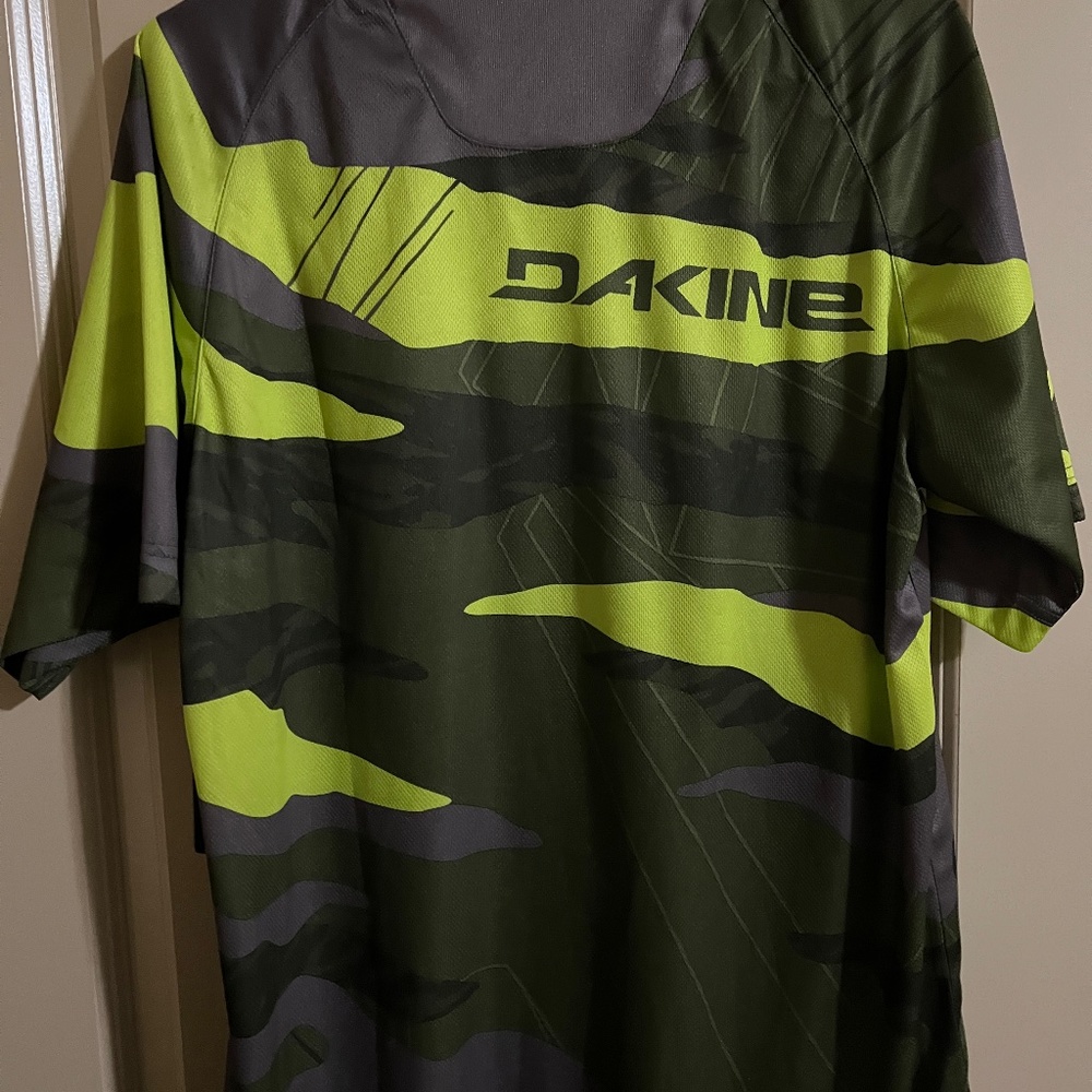 Dakine Descent SS Jersey NWT